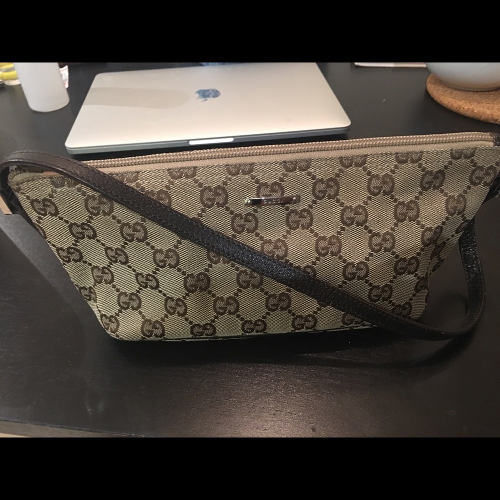 Vintage Gucci Pochette
